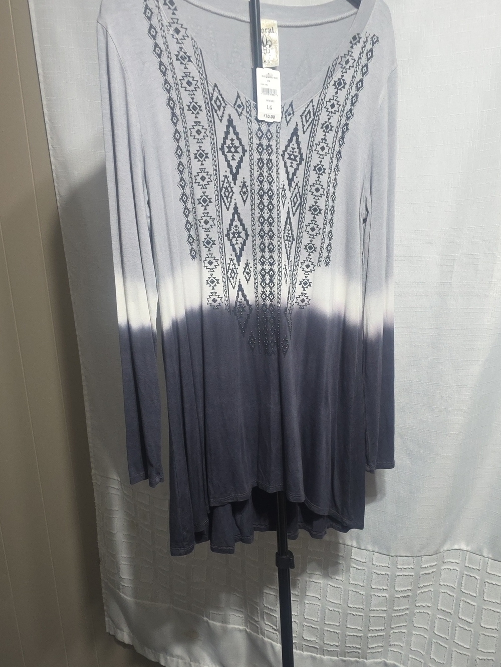 Vocal - Boho Ombre Long-Sleeve Tunic Top - Gray/White
